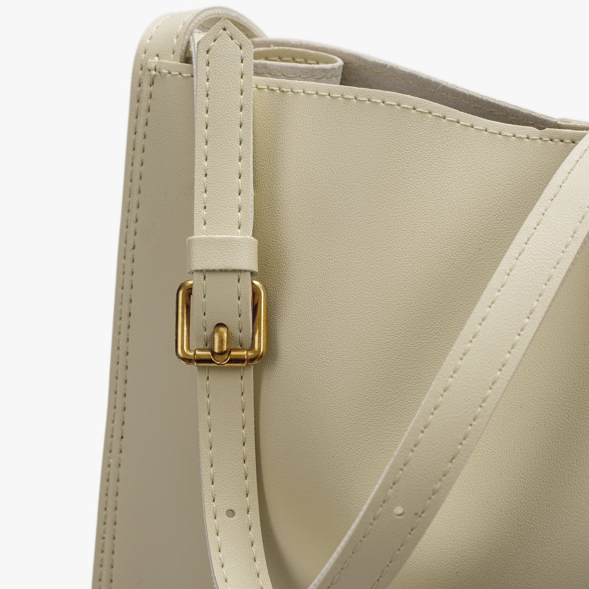 The Arya Bag