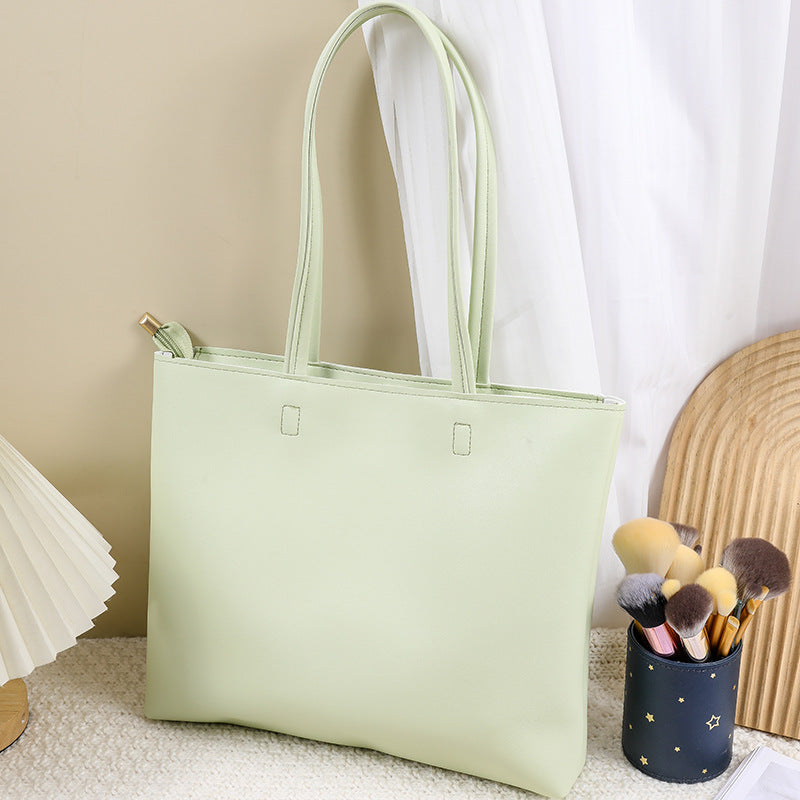 The Lily Bag