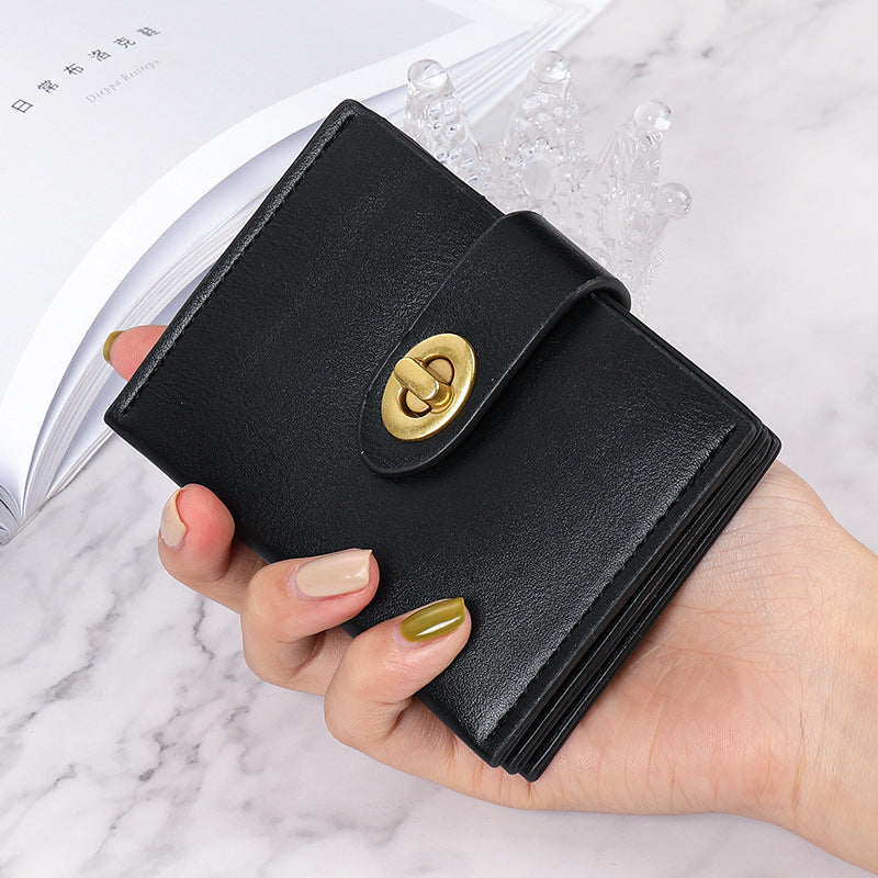 The Lucy's Wallet