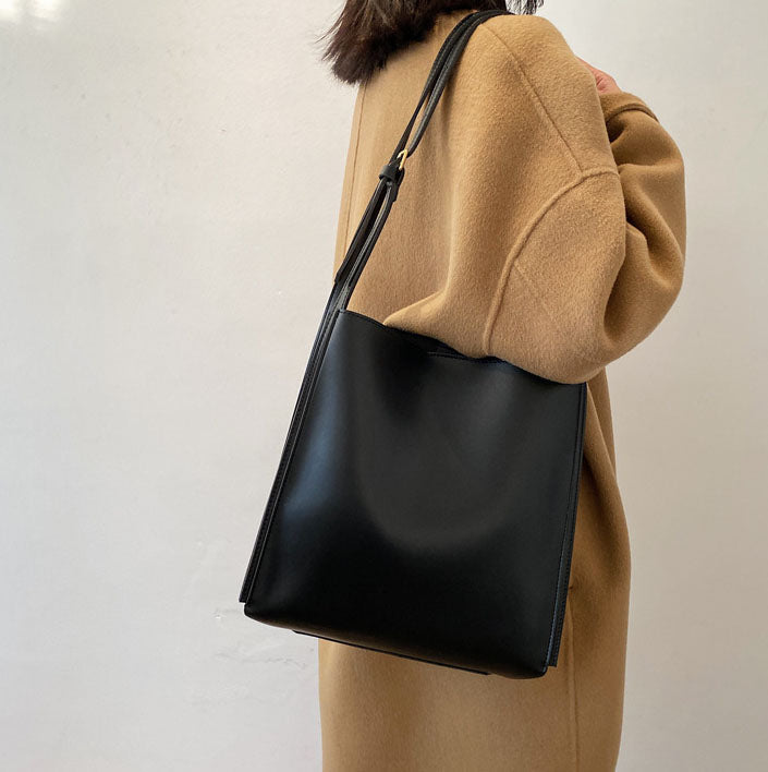 The Arya Bag
