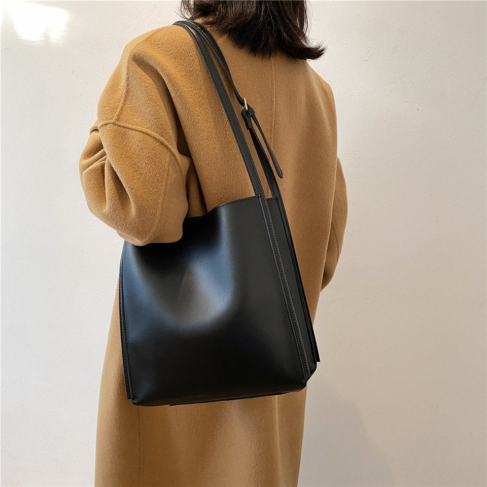 The Arya Bag