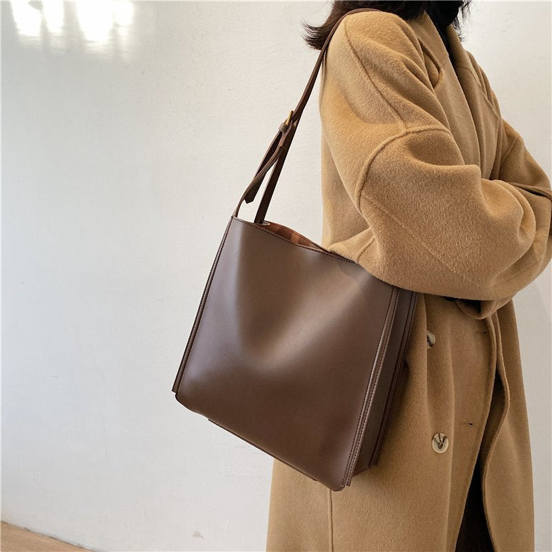 The Arya Bag
