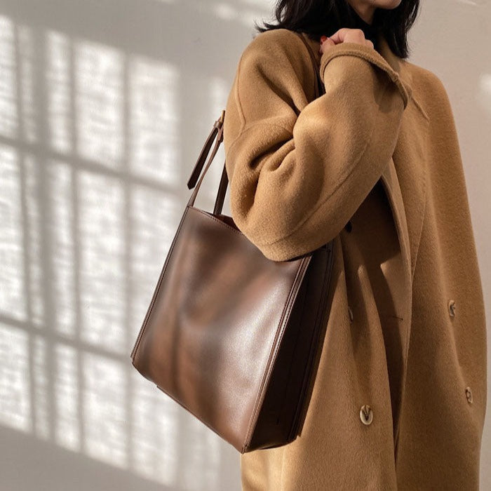 The Arya Bag
